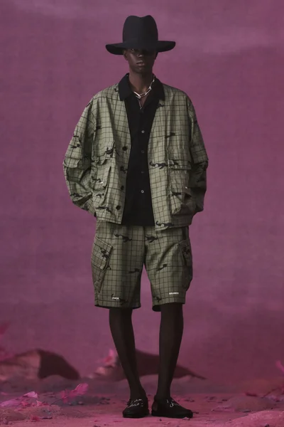 Look 32
